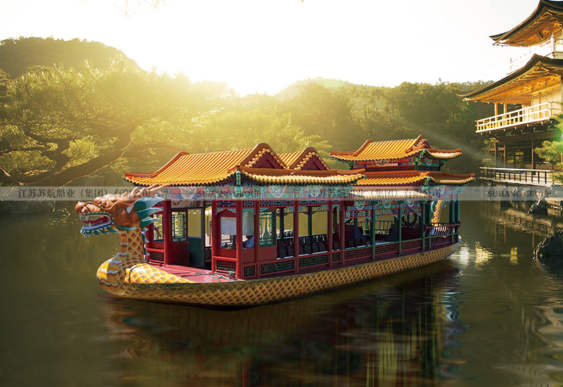 北京頤和園昆明湖龍船御舟