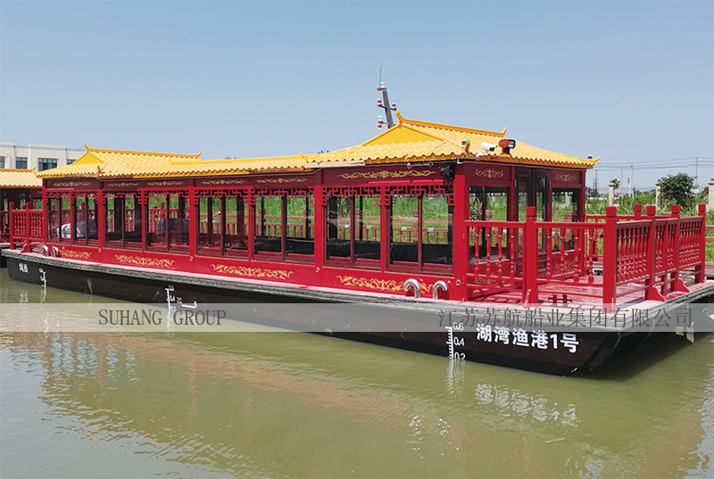 黑龍江省雞西市興凱湖景區(qū)電動(dòng)彩繪畫(huà)舫船